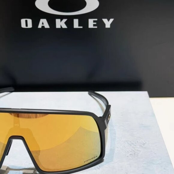 Oakley Sutro Sunglasses – Matte Black/Prizm Bronze Lens – Sport & Street Style - Picture 3 of 4